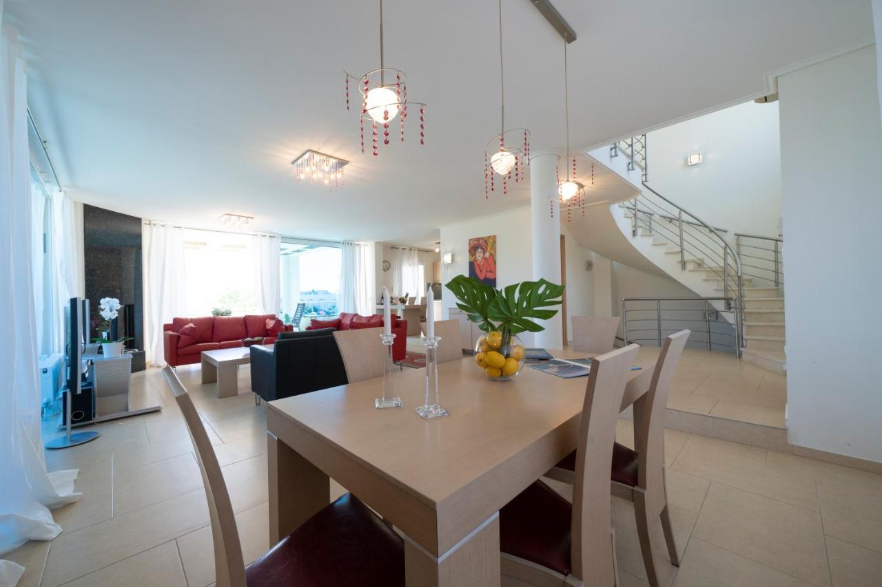 Nea Iraklitsa Villa Luminous מראה חיצוני תמונה