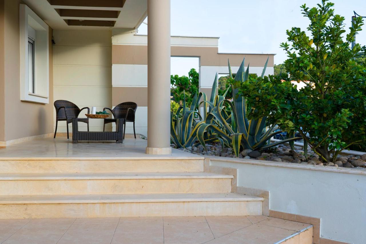 Nea Iraklitsa Villa Luminous מראה חיצוני תמונה